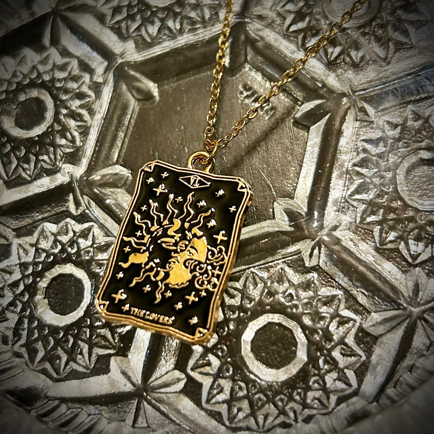 VI, The Lovers in Black and Gold
